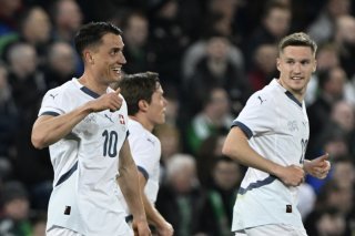 Vincent Sierro (10) se dit fier d'avoir marqué en équipe de Suisse KEYSTONE/ANTHONY ANEX